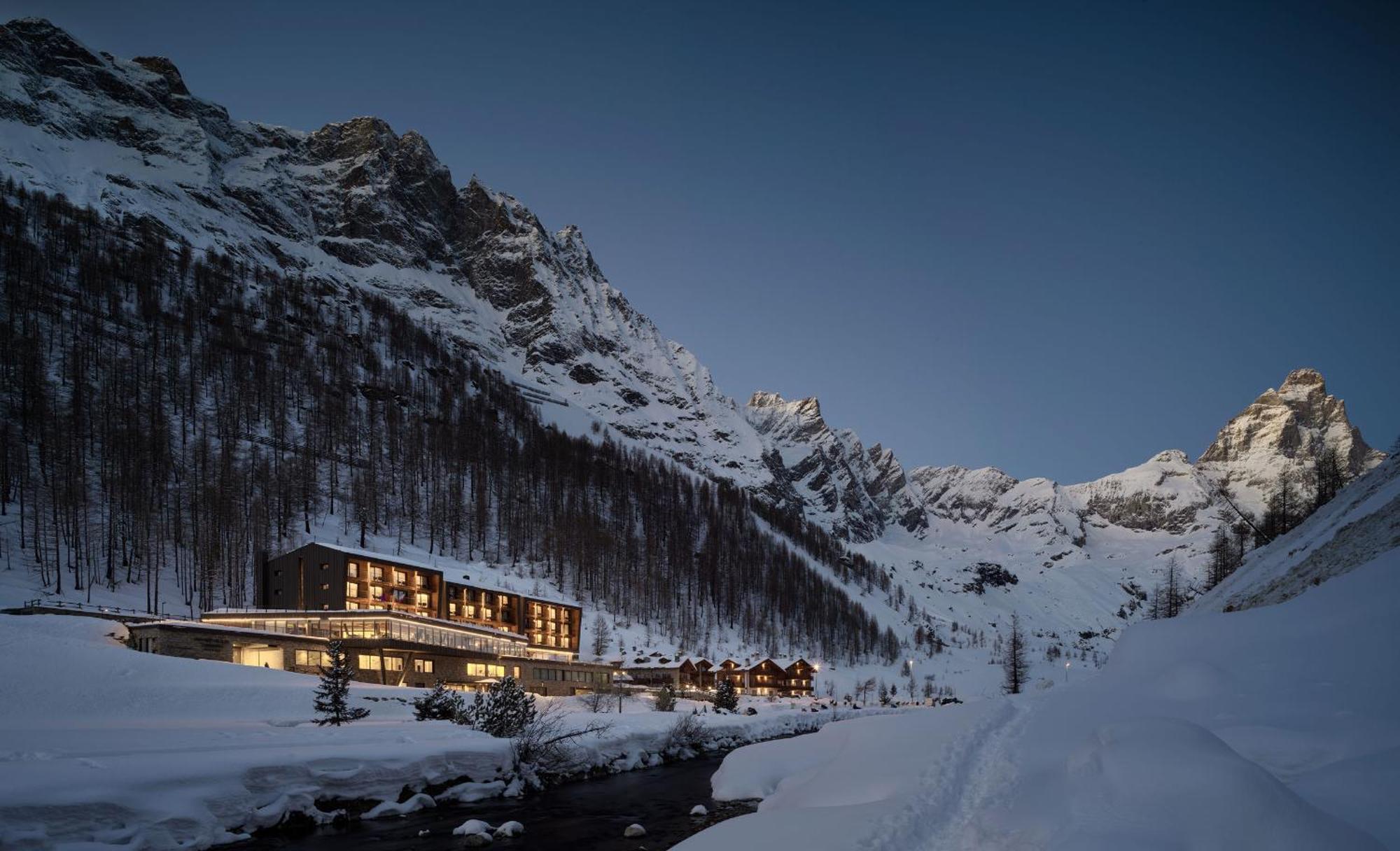 Hotel Cervino - Vretreats 5*
